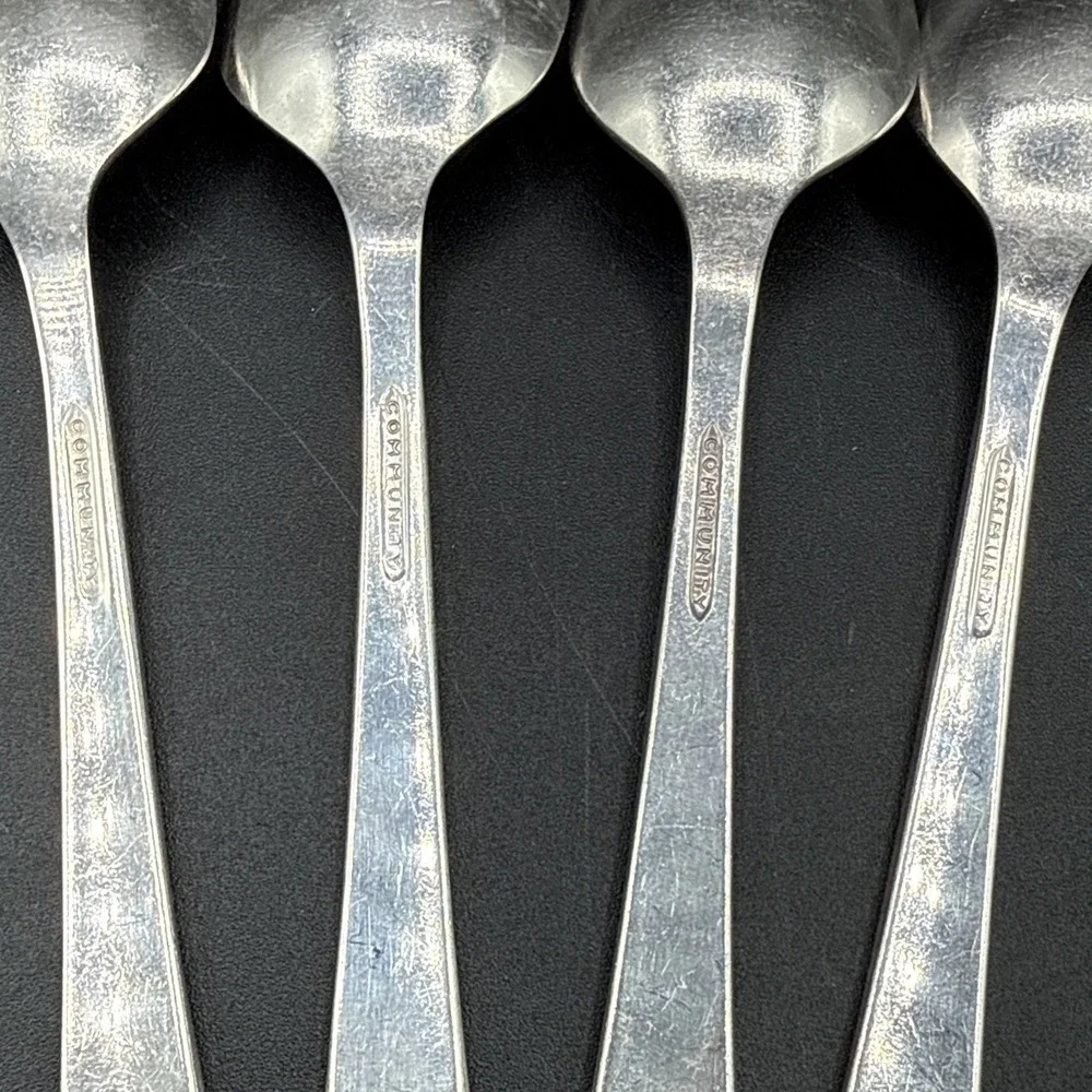 Oneida Community CORONATION Silverplate Flatware 1936 Set of 4 Teaspoons Vintage